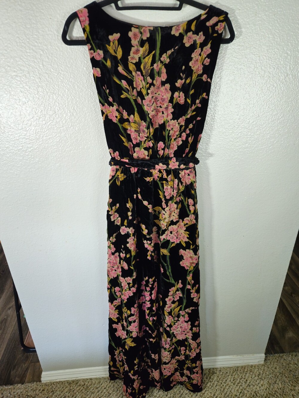 Baltic Born Lennon Black Floral Velvet Maxi Dress Size XXL - Picture 9 of 13